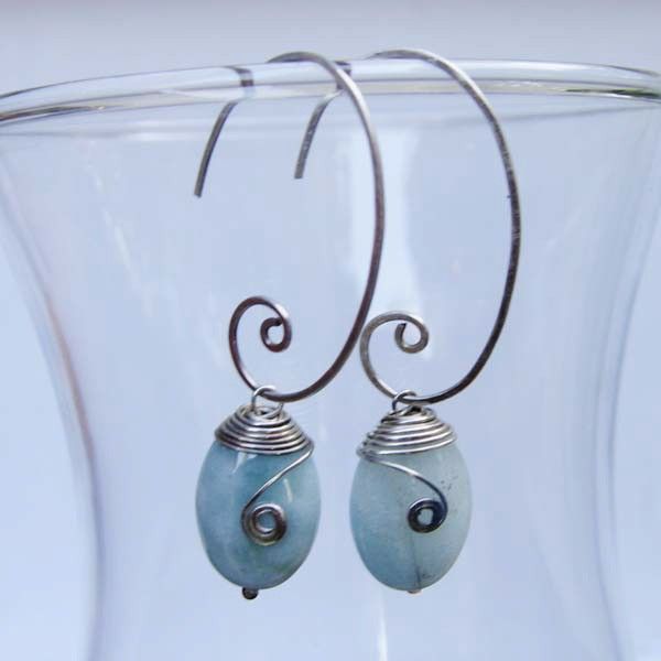MEANDER Aquamarine and Sterling Silver Earring MEANDER Aquamarine and Sterling Silver Earring
