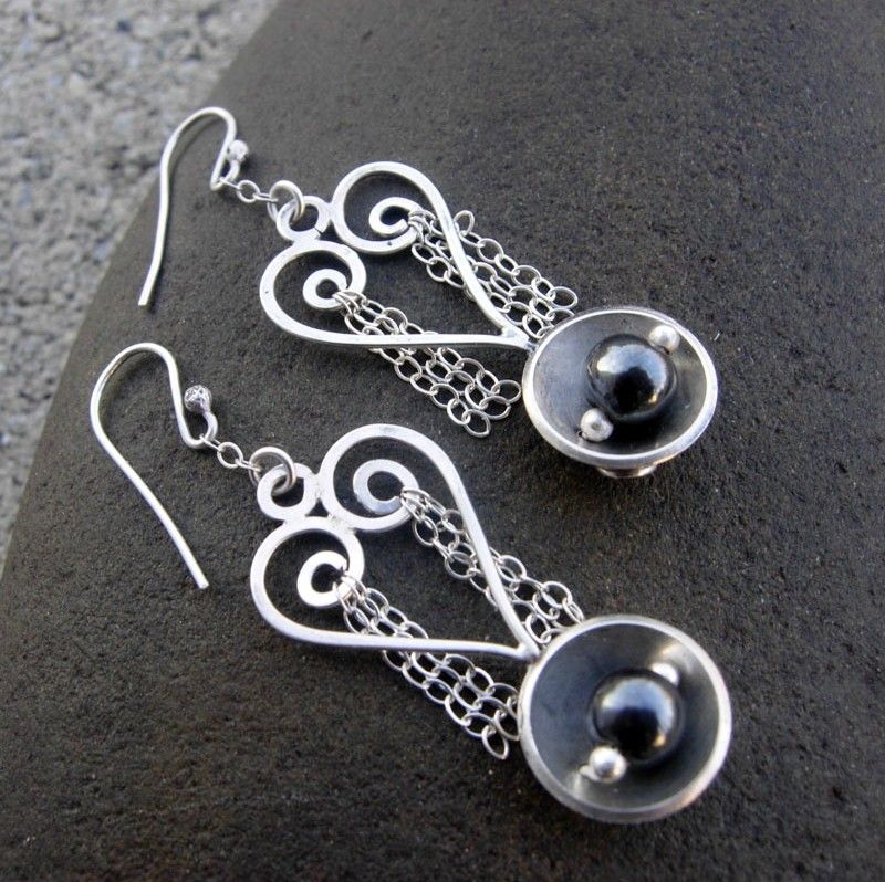 NESTLING Hematite and Sterling Silver Heart Earring NESTLING Hematite and Sterling Silver Heart Earring