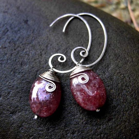 MEANDER African Winery Aventurine Sterling Silver Hoop Dangle Earring MEANDER African Winery Aventurine Sterling Silver Hoop Dangle Earring