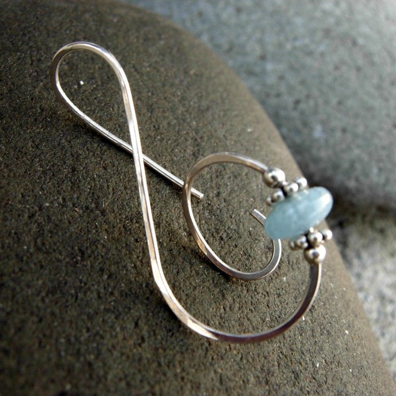 LEAP "&" Aquamarine n Argentium Sterling silver Earring LEAP "&" Aquamarine n Argentium Sterling silver Earring