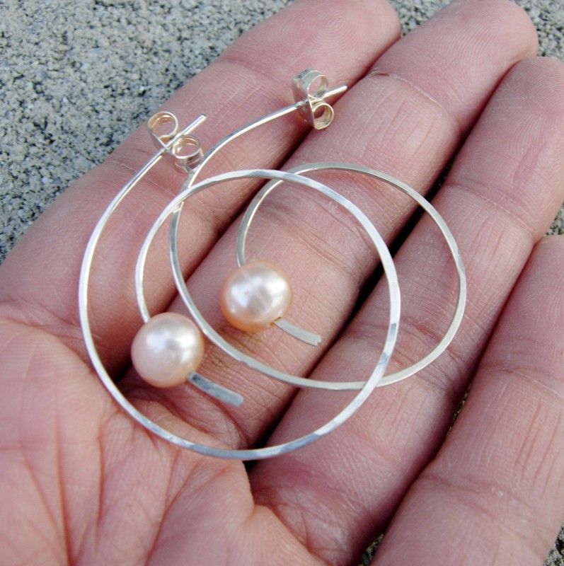 ACCELERATE Cultured Fresh Water Pearl n Sterling Silver Hoop Post Earring ACCELERATE Cultured Fresh Water Pearl n Sterling Silver Hoop Post Earring