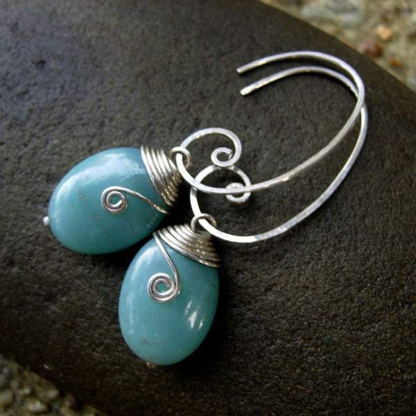 MEANDER Amazonite Oval and Sterling Silver Earring MEANDER Amazonite Oval and Sterling Silver Earring
