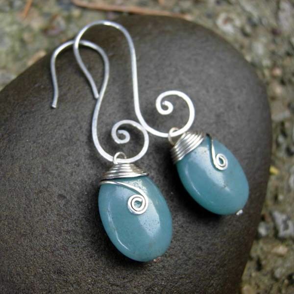 MEANDER Amazonite Oval and Sterling Silver Earring MEANDER Amazonite Oval and Sterling Silver Earring