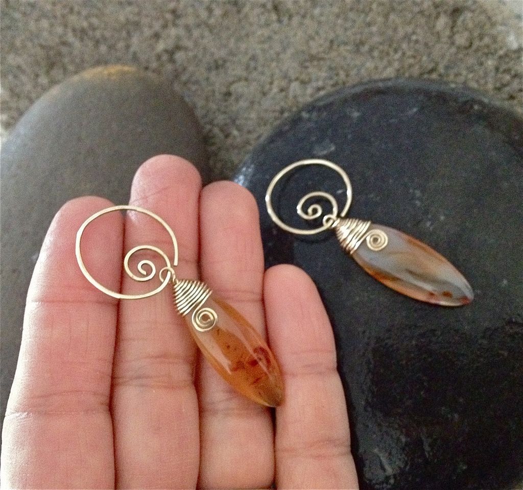 MEANDER V Carnelian Marquise Drop and 14 Karat Gold Dangle Hoop Earring MEANDER V Carnelian Marquise Drop and 14 Karat Gold Dangle Hoop Earring