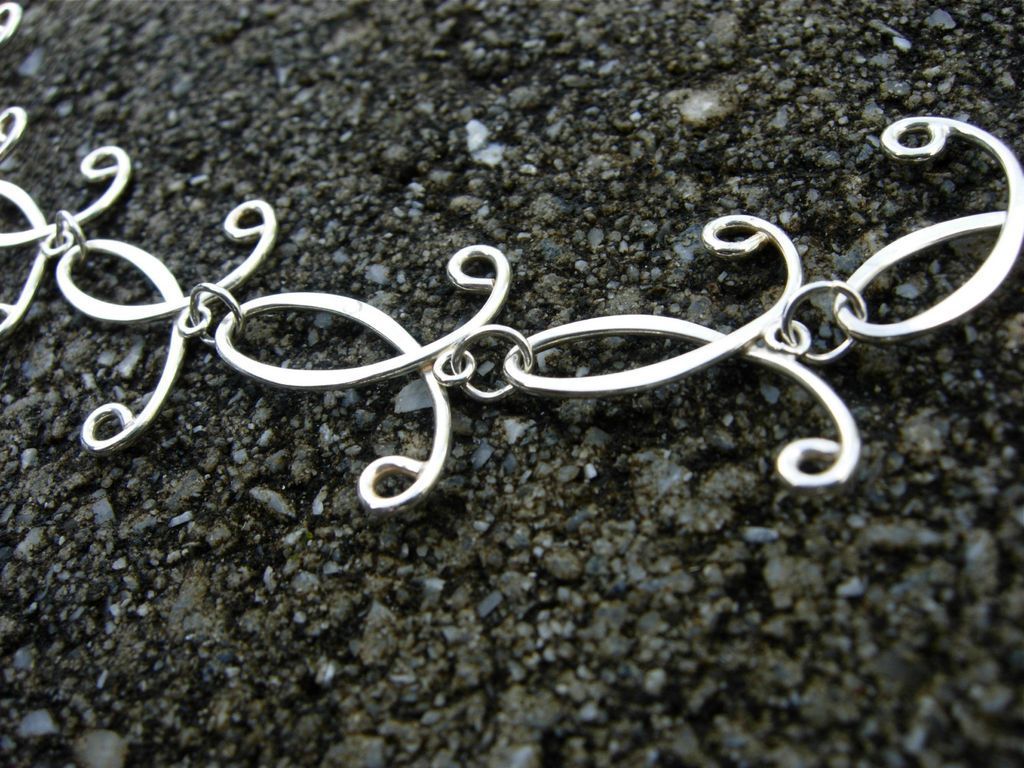 SCHOOL OF FISH Argentium Sterling Silver Dangle Earring SCHOOL OF FISH Argentium Sterling Silver Dangle Earring