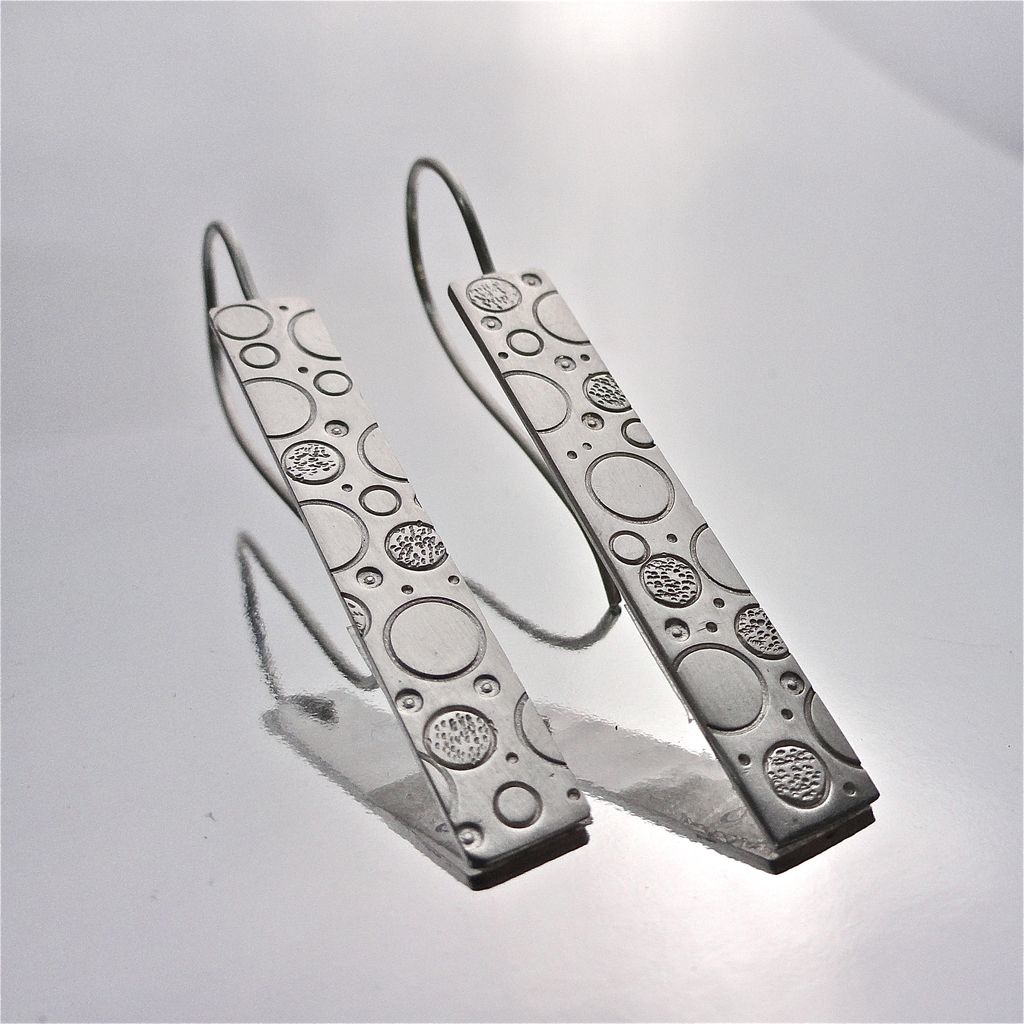 CHIMERA Sterling Silver Slim Rectangle Hand Stamped Circle Bubble Daydream Earring CHIMERA Sterling Silver Slim Rectangle Hand Stamped Circle Bubble Daydream Earring