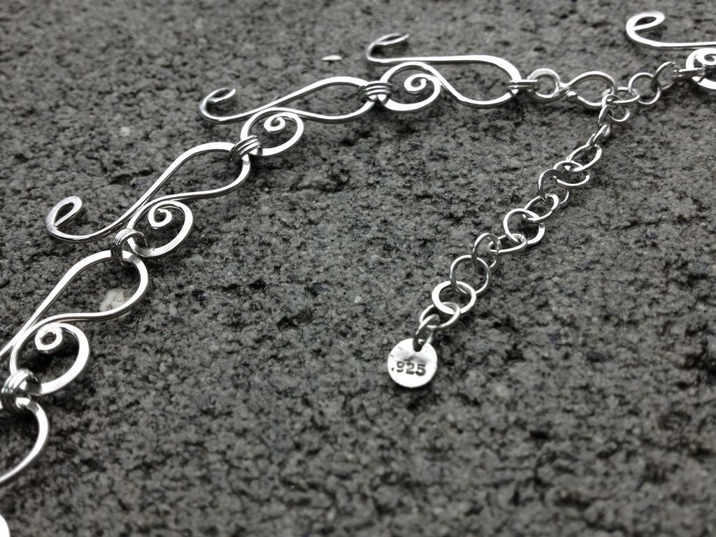 SWAN GLISSADE Argentium Sterling Silver Necklace SWAN GLISSADE Argentium Sterling Silver Necklace