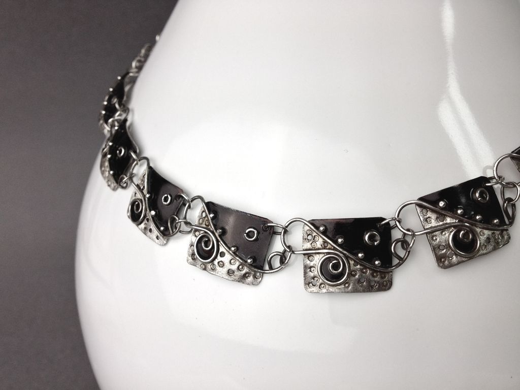 SCHEHERAZADE Sterling Silver Choker Necklace SCHEHERAZADE Sterling Silver Choker Necklace