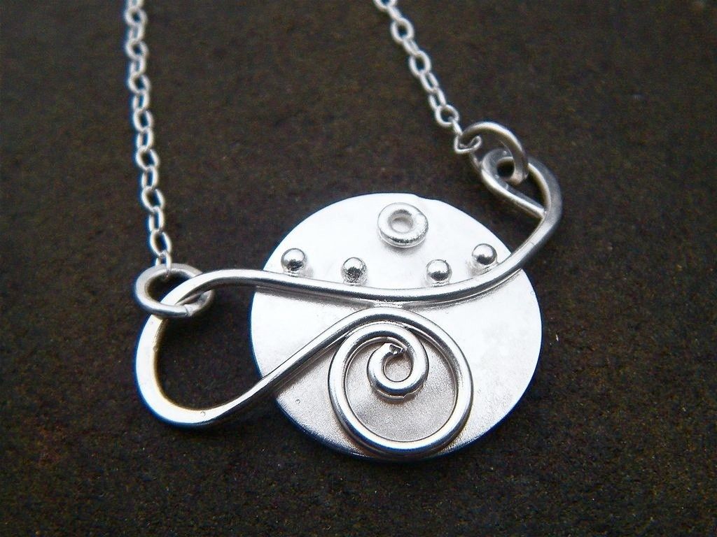 LUNA LARK Argentium Sterling Silver Pendant Necklace Eco-Friendly LUNA LARK Argentium Sterling Silver Pendant Necklace Eco-Friendly