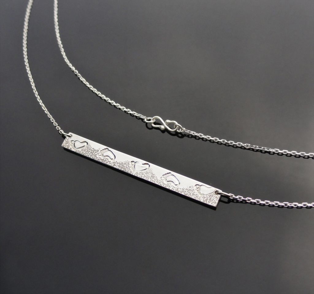 SANDY WALK Sterling Silver Bar Pendant Necklace SANDY WALK Sterling Silver Bar Pendant Necklace