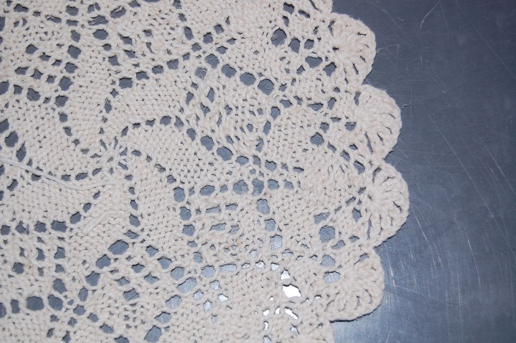 Lovely vintage Knitted doily, circular cream star Lovely vintage Knitted doily, circular cream star