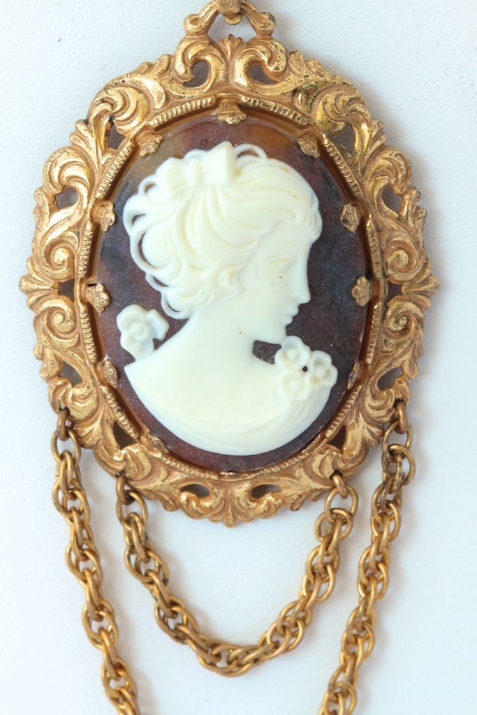 Miriam Haskell Vintage Cameo Pendant Necklace and Earrings Miriam Haskell Vintage Cameo Pendant Necklace and Earrings