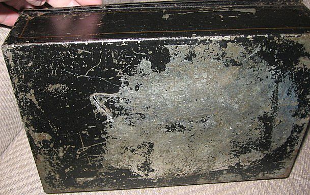 Unusual Antique Tin Tole Painted Spice Box Unusual Antique Tin Tole Painted Spice Box