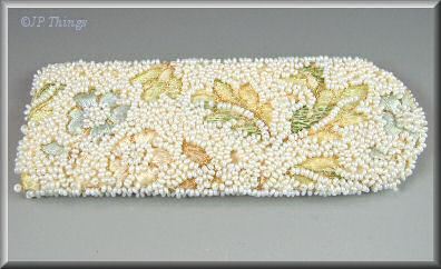 Hand Beaded with Floral Design Ladies Comb Holder Hand Beaded with Floral Design Ladies Comb Holder