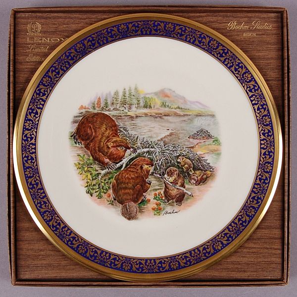Lenox/ Boehm Woodland Wildlife Plate Beavers Lenox/ Boehm Woodland Wildlife Plate Beavers