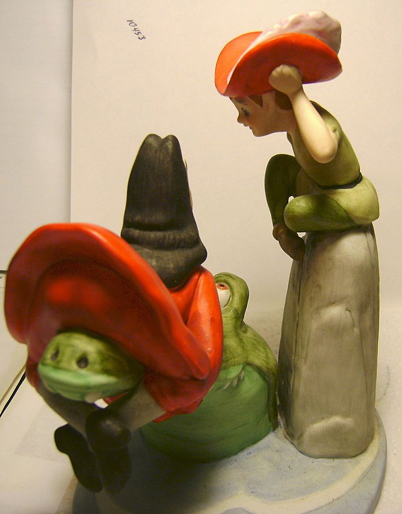 Disney's Magic Memories Figurines -Peter Pan Disney's Magic Memories Figurines -Peter Pan
