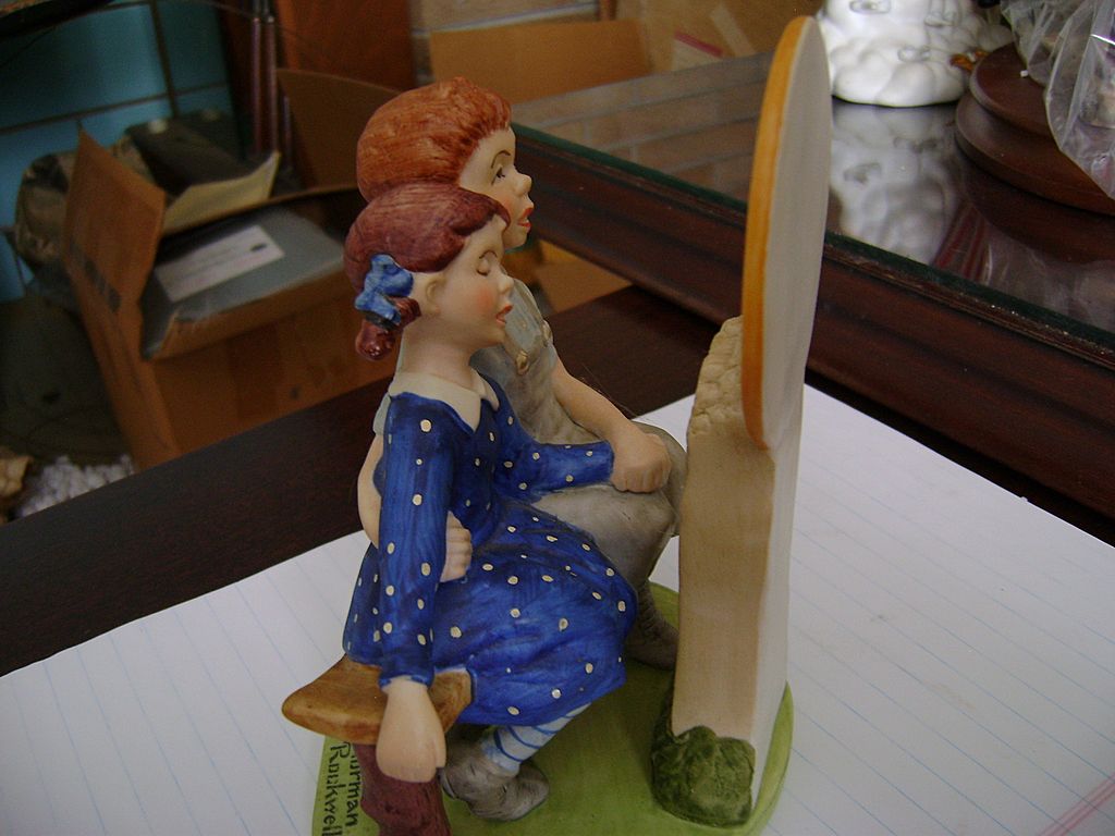 Norman Rockwell Porcelain Figurines Collection Young Love Norman Rockwell Porcelain Figurines Collection Young Love