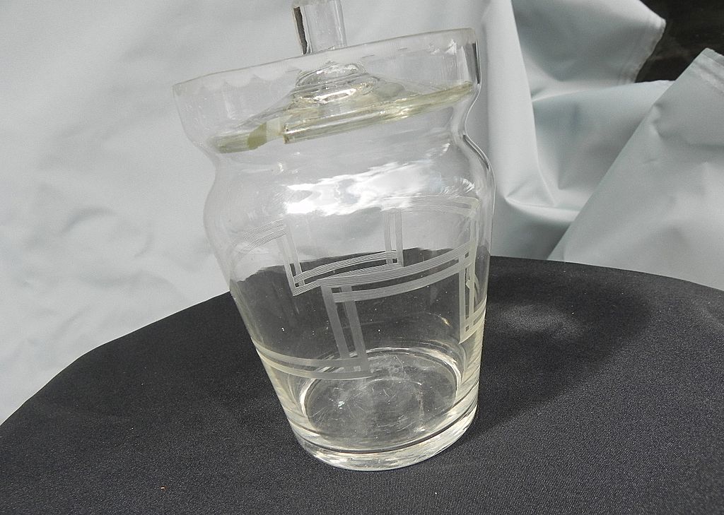 Vintage Clear Glass With Etching Mustard Pot Vintage Clear Glass With Etching Mustard Pot