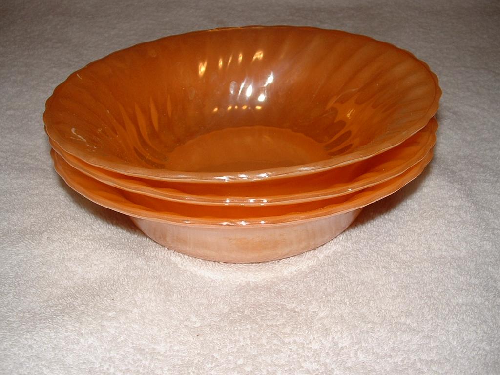 3 Anchor Hocking / Fire King Peach Lustre Swirl Serving Bowls: 3 Anchor Hocking / Fire King Peach Lustre Swirl Serving Bowls: