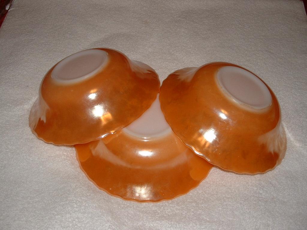 3 Anchor Hocking / Fire King Peach Lustre Swirl Serving Bowls: 3 Anchor Hocking / Fire King Peach Lustre Swirl Serving Bowls: