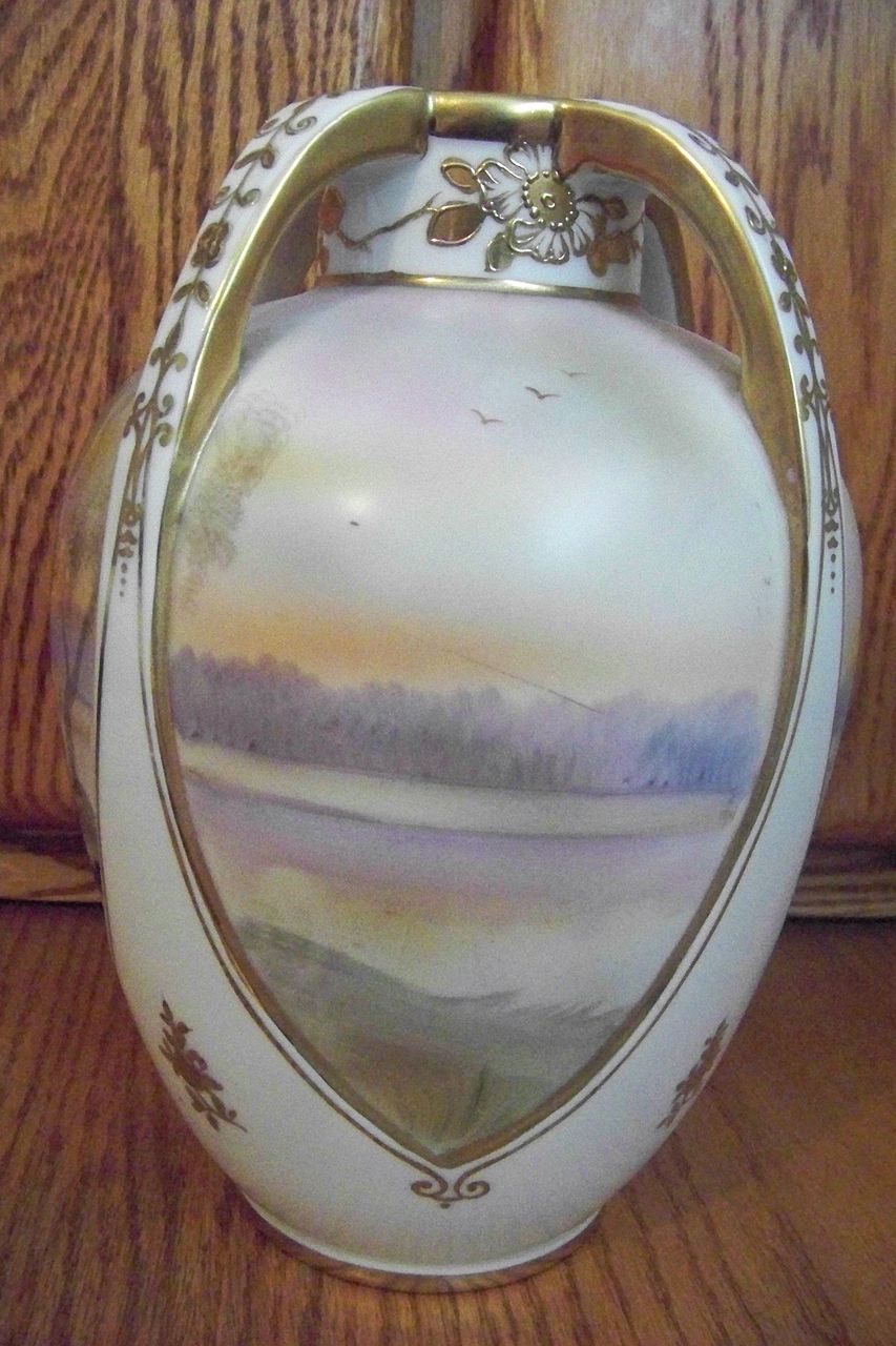Vintage Hand Painted NIPPON Vase Estate Find 8 1/2" Tall Vintage Hand Painted NIPPON Vase Estate Find 8 1/2" Tall