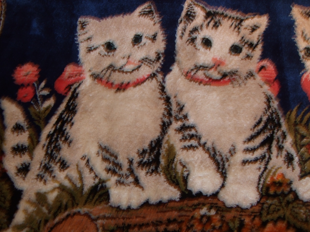 Vintage Tapestry Wall Hanging With 4 White Kittens / Cats, Italy Vintage Tapestry Wall Hanging With 4 White Kittens / Cats, Italy