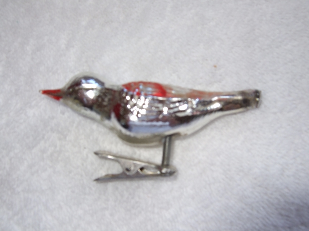 Vintage Hand Painted Glass Decoration With Clamp On Spring Vintage Hand Painted Glass Decoration With Clamp On Spring