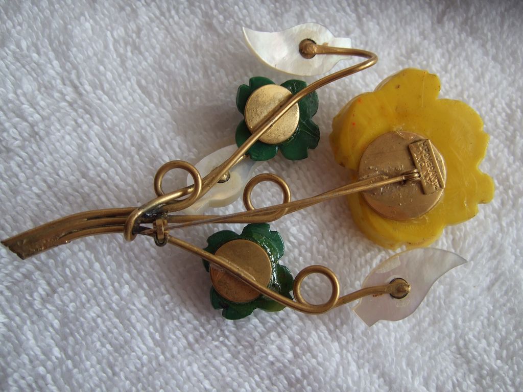 Vintage, H. Pomerantz Large Hand Made Floral Brooch Pin Vintage, H. Pomerantz Large Hand Made Floral Brooch Pin