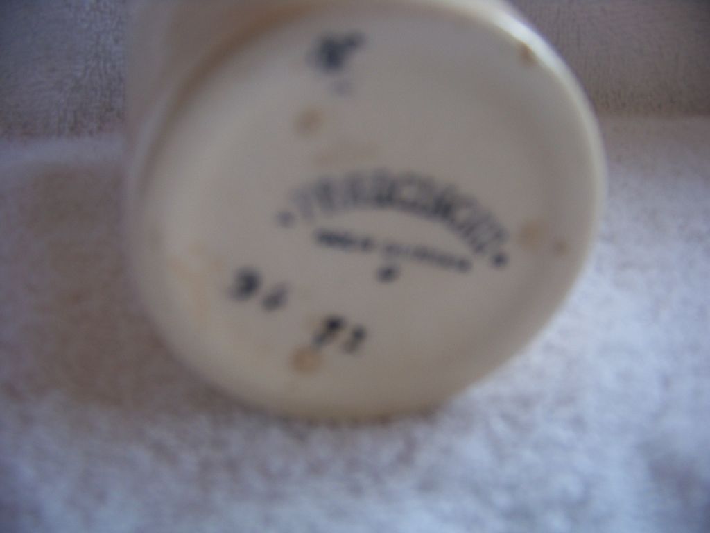 1 Vintage, Franciscan Ivy 5" Tumbler 1 Vintage, Franciscan Ivy 5" Tumbler