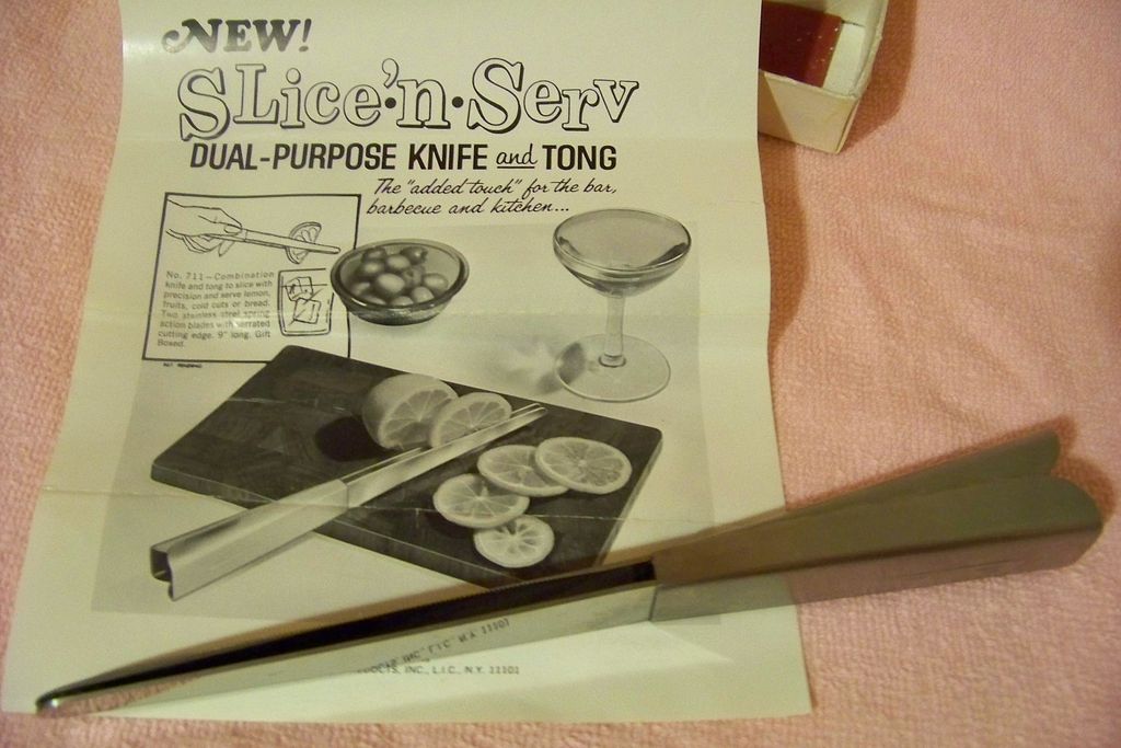 Vintage Rainbow, Slice-n-Serve Dual-Purpose Knife & Tong W/ Box Vintage Rainbow, Slice-n-Serve Dual-Purpose Knife & Tong W/ Box