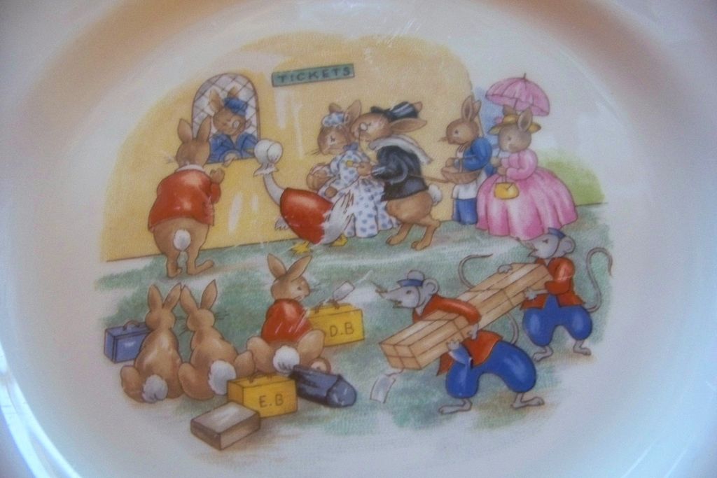 Vintage Royal Doulton BUNNYKINS Child's Plate Bowl & CUP Vintage Royal Doulton BUNNYKINS Child's Plate Bowl & CUP