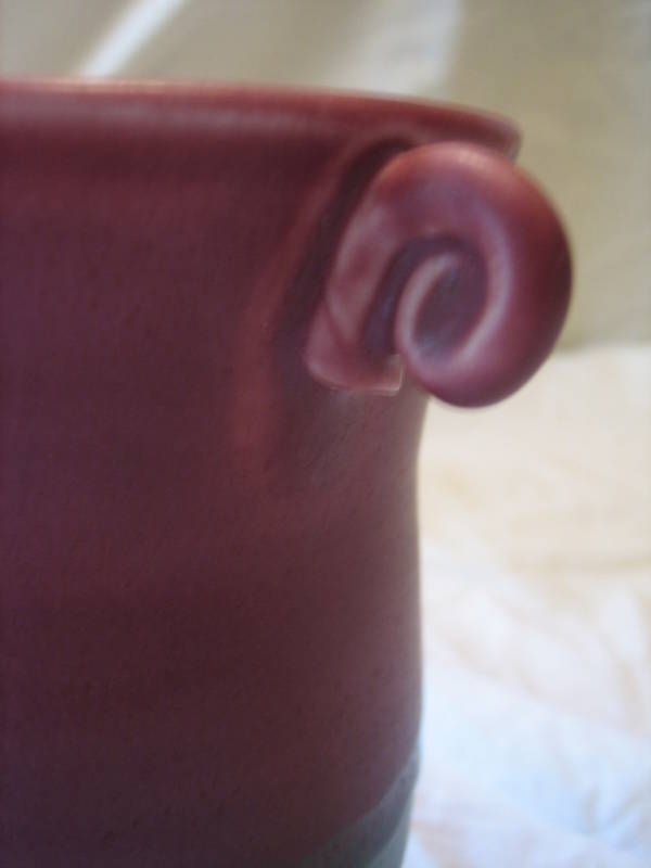 Signed Wayne Bates ART POTTERY Drip Glaze Vase Signed Wayne Bates ART POTTERY Drip Glaze Vase