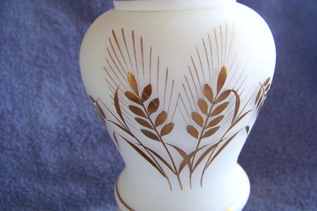 Vintage Electric Milk Glass Wheat Lamp France Vintage Electric Milk Glass Wheat Lamp France