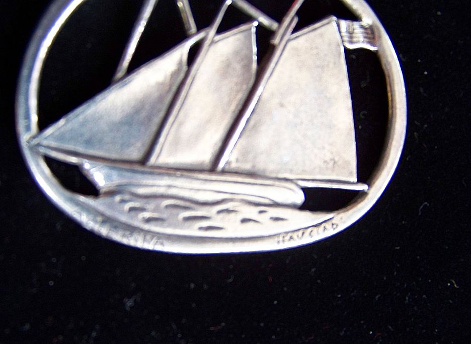 Amerika Pewter Sailboat Ornament / Pendant, Havstad Amerika Pewter Sailboat Ornament / Pendant, Havstad