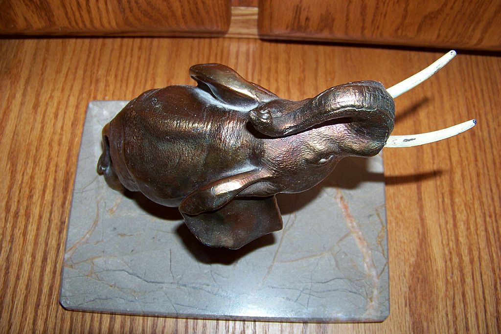 Bronze Elephant Sculpture On Marble Base Bronze Elephant Sculpture On Marble Base
