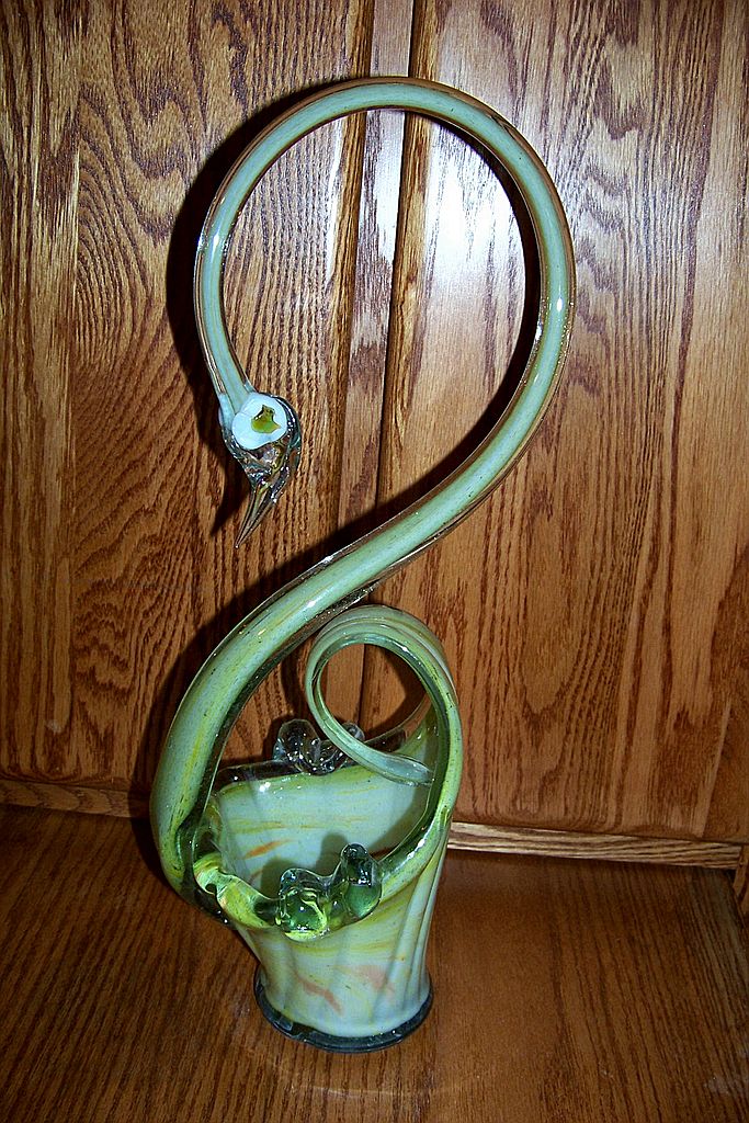 Large Handblown Glass Swan Ashtray Planter Large Handblown Glass Swan Ashtray Planter