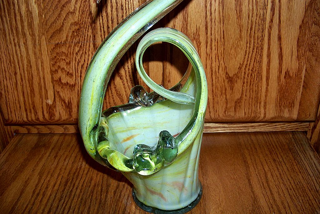 Large Handblown Glass Swan Ashtray Planter Large Handblown Glass Swan Ashtray Planter