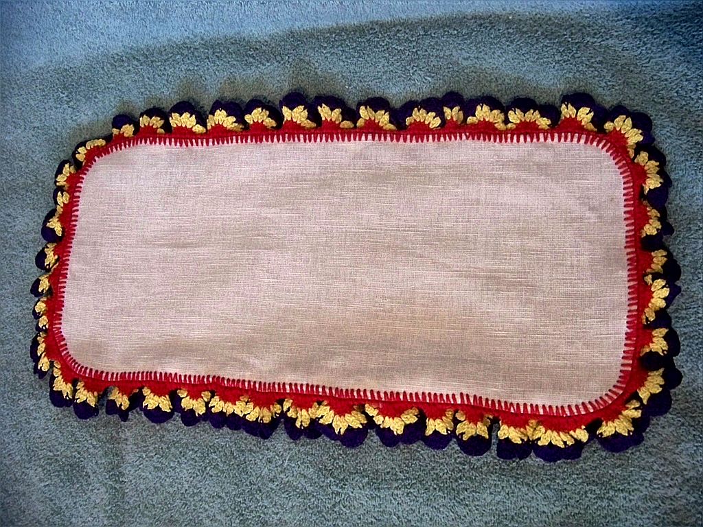 Linen & Crochet Floral Dresser Scarf Linen & Crochet Floral Dresser Scarf