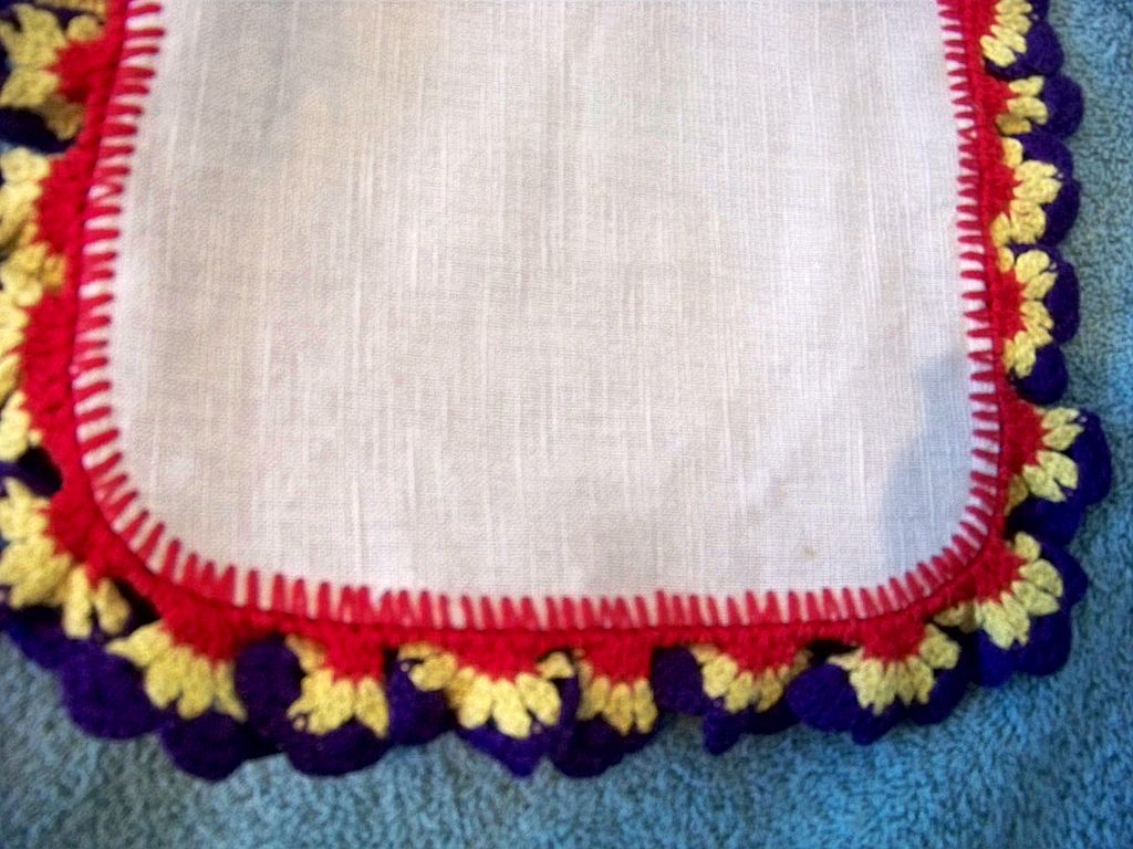 Linen & Crochet Floral Dresser Scarf Linen & Crochet Floral Dresser Scarf