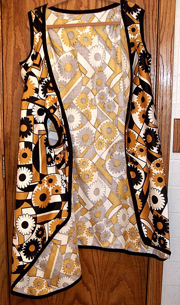 Vintage Wild Floral Wrap-A-Round Sleeveless Dress Vintage Wild Floral Wrap-A-Round Sleeveless Dress