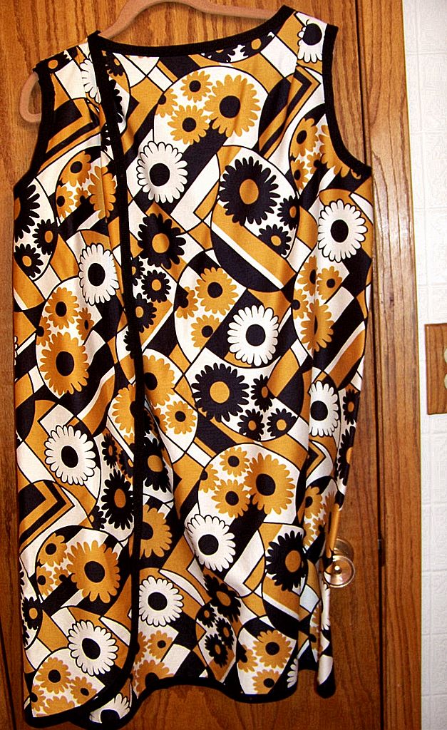 Vintage Wild Floral Wrap-A-Round Sleeveless Dress Vintage Wild Floral Wrap-A-Round Sleeveless Dress