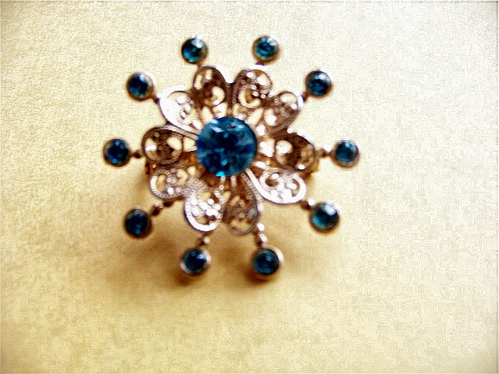 Star Bust Brooch Pin W Blue Rhinestones & Filigree Star Bust Brooch Pin W Blue Rhinestones & Filigree