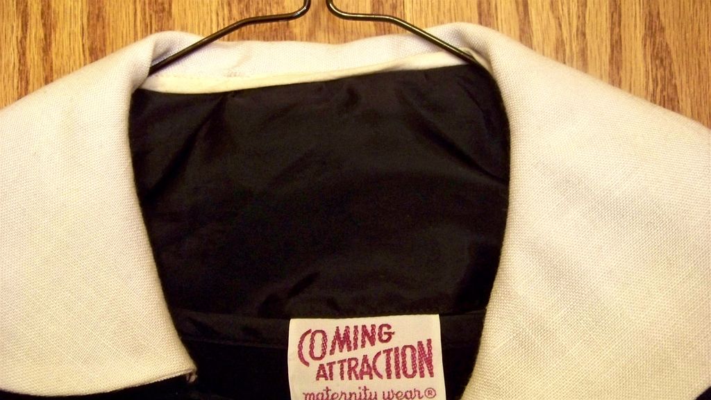 Vintage Coming Attraction Maternity Ware, 2 Piece Wool Suit, Black, S 10 Vintage Coming Attraction Maternity Ware, 2 Piece Wool Suit, Black, S 10