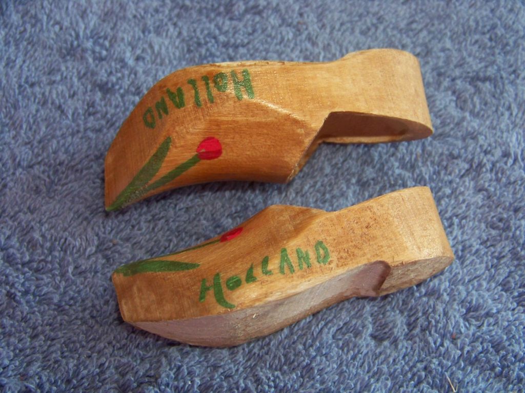 Miniature Pair Of Wooden Hand Carved Shoes, Holland Miniature Pair Of Wooden Hand Carved Shoes, Holland