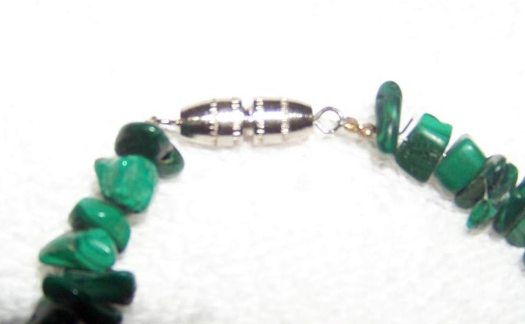 Southwestern Heavy Malachite Chip Strand Necklace Southwestern Heavy Malachite Chip Strand Necklace