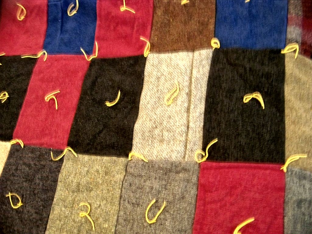 Vintage Homemade Wool Patch Quilt, W liner Vintage Homemade Wool Patch Quilt, W liner