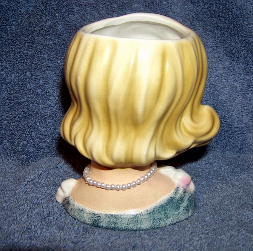Large, Rubens Ladies Head Vase, #2104 Large, Rubens Ladies Head Vase, #2104