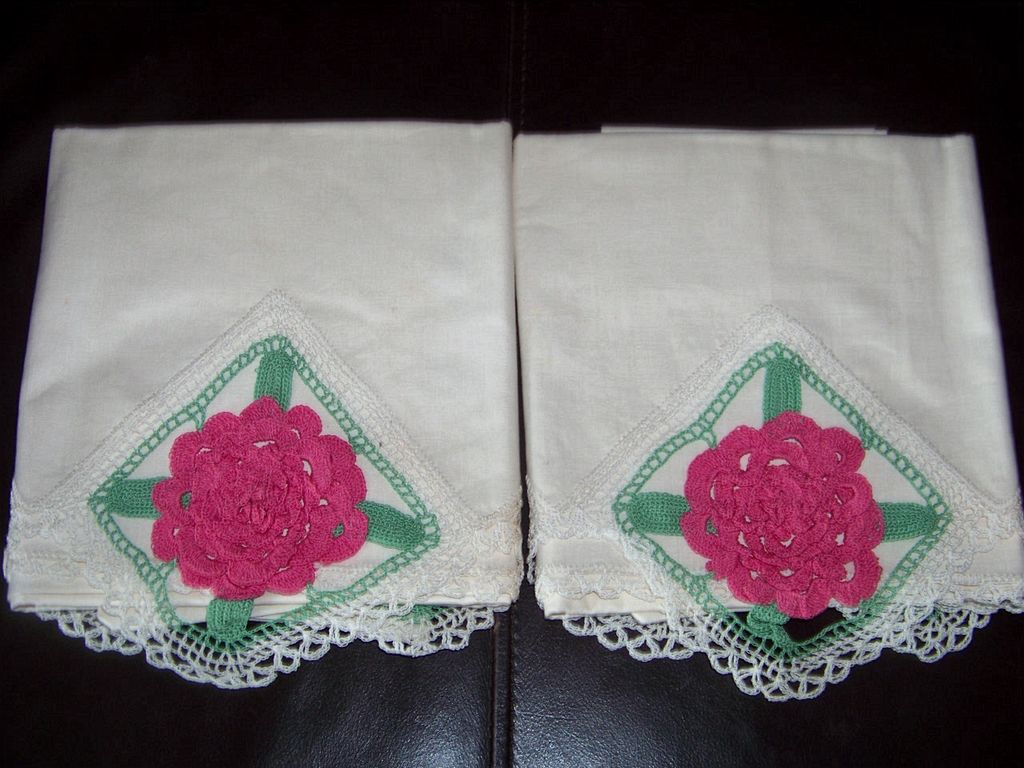 4 Piece Crochet Pillow & Matching Dresser Set, Pink Roses 4 Piece Crochet Pillow & Matching Dresser Set, Pink Roses