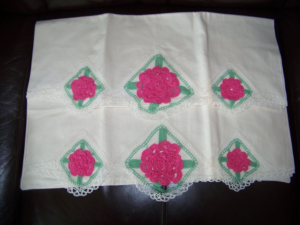 4 Piece Crochet Pillow & Matching Dresser Set, Pink Roses 4 Piece Crochet Pillow & Matching Dresser Set, Pink Roses