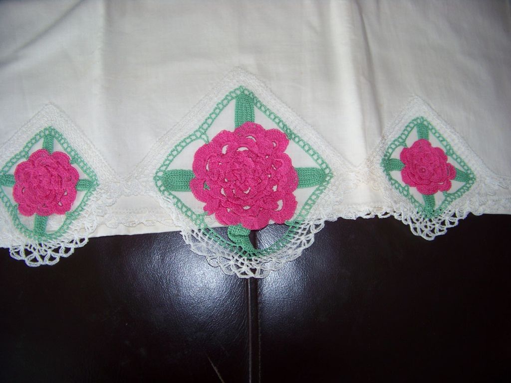 4 Piece Crochet Pillow & Matching Dresser Set, Pink Roses 4 Piece Crochet Pillow & Matching Dresser Set, Pink Roses